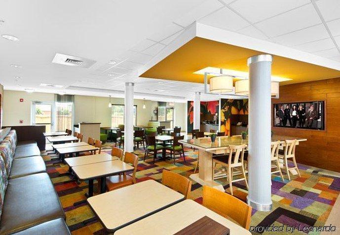 Fairfield Inn & Suites By Marriott Smithfield Exteriör bild