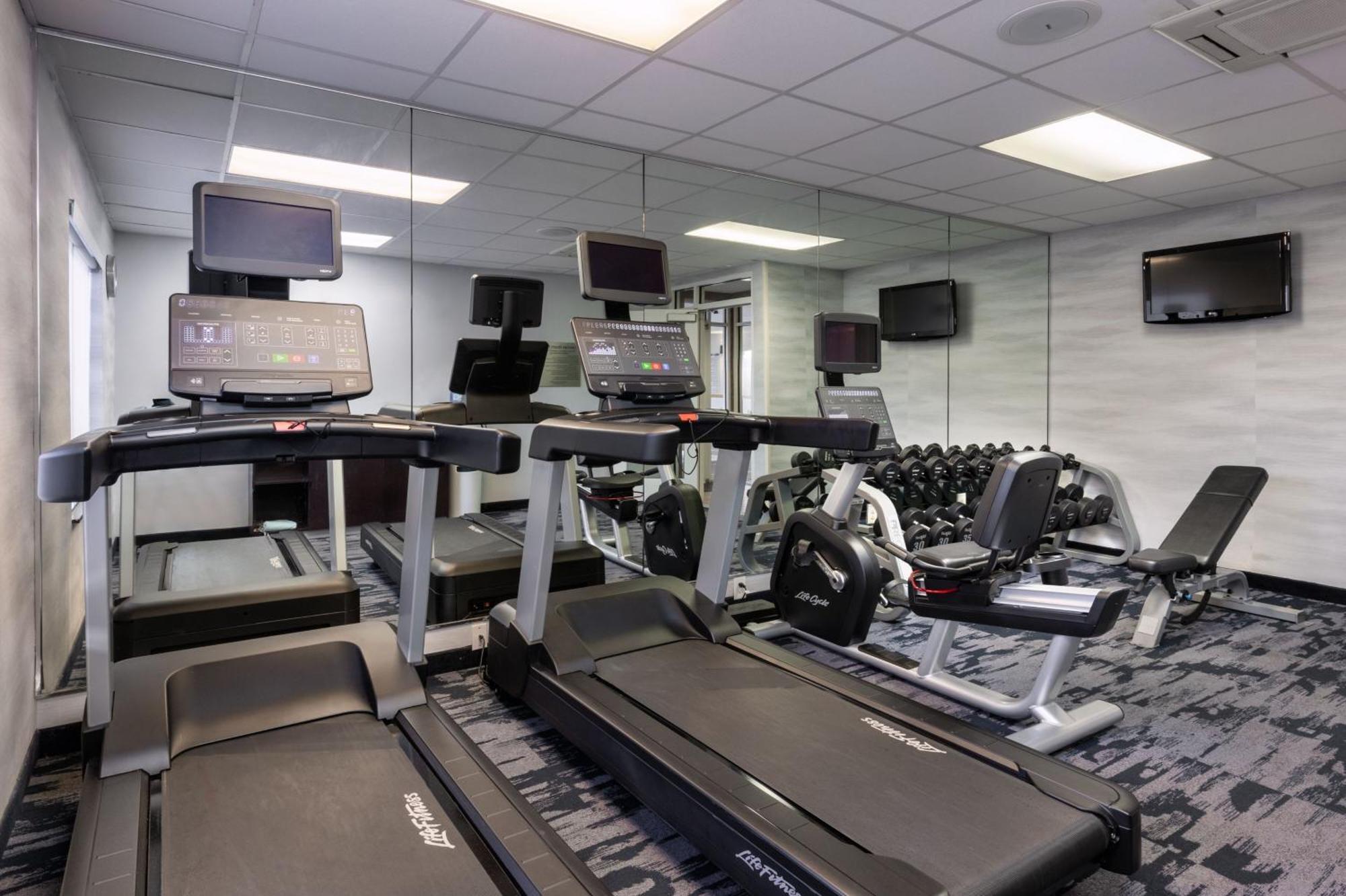 Fairfield Inn & Suites By Marriott Smithfield Exteriör bild