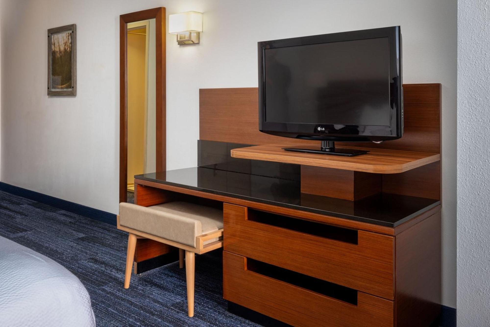 Fairfield Inn & Suites By Marriott Smithfield Exteriör bild