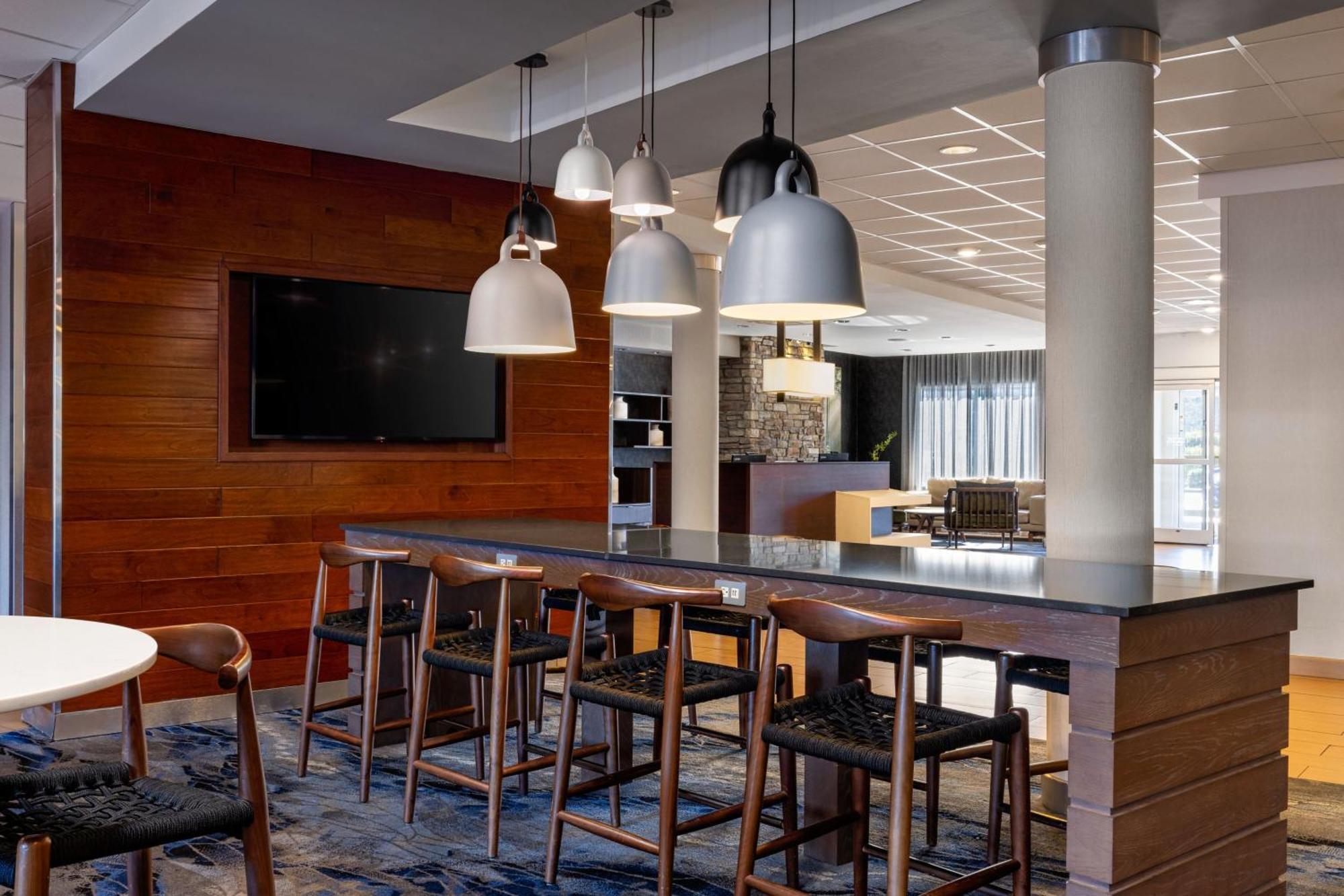 Fairfield Inn & Suites By Marriott Smithfield Exteriör bild