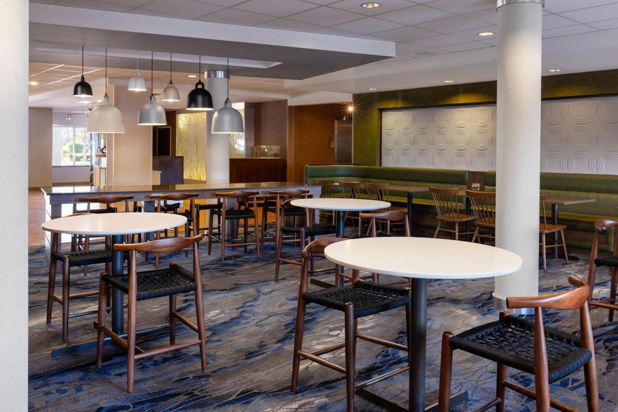 Fairfield Inn & Suites By Marriott Smithfield Exteriör bild