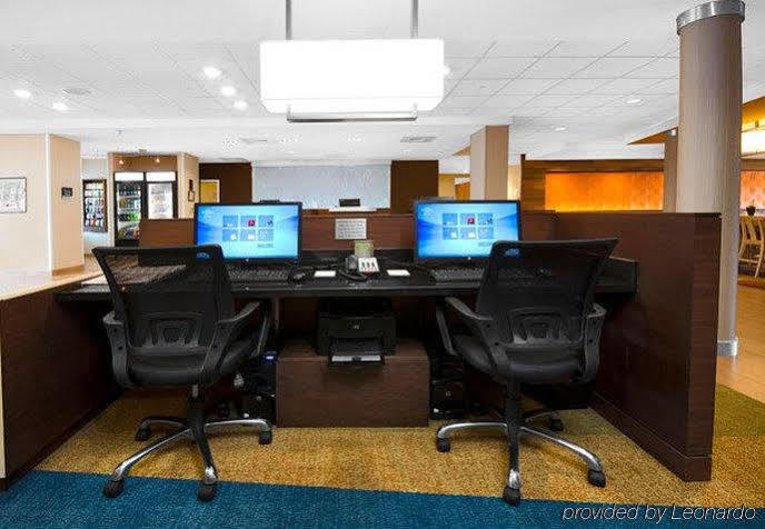 Fairfield Inn & Suites By Marriott Smithfield Exteriör bild