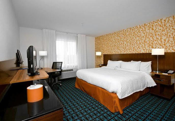 Fairfield Inn & Suites By Marriott Smithfield Exteriör bild